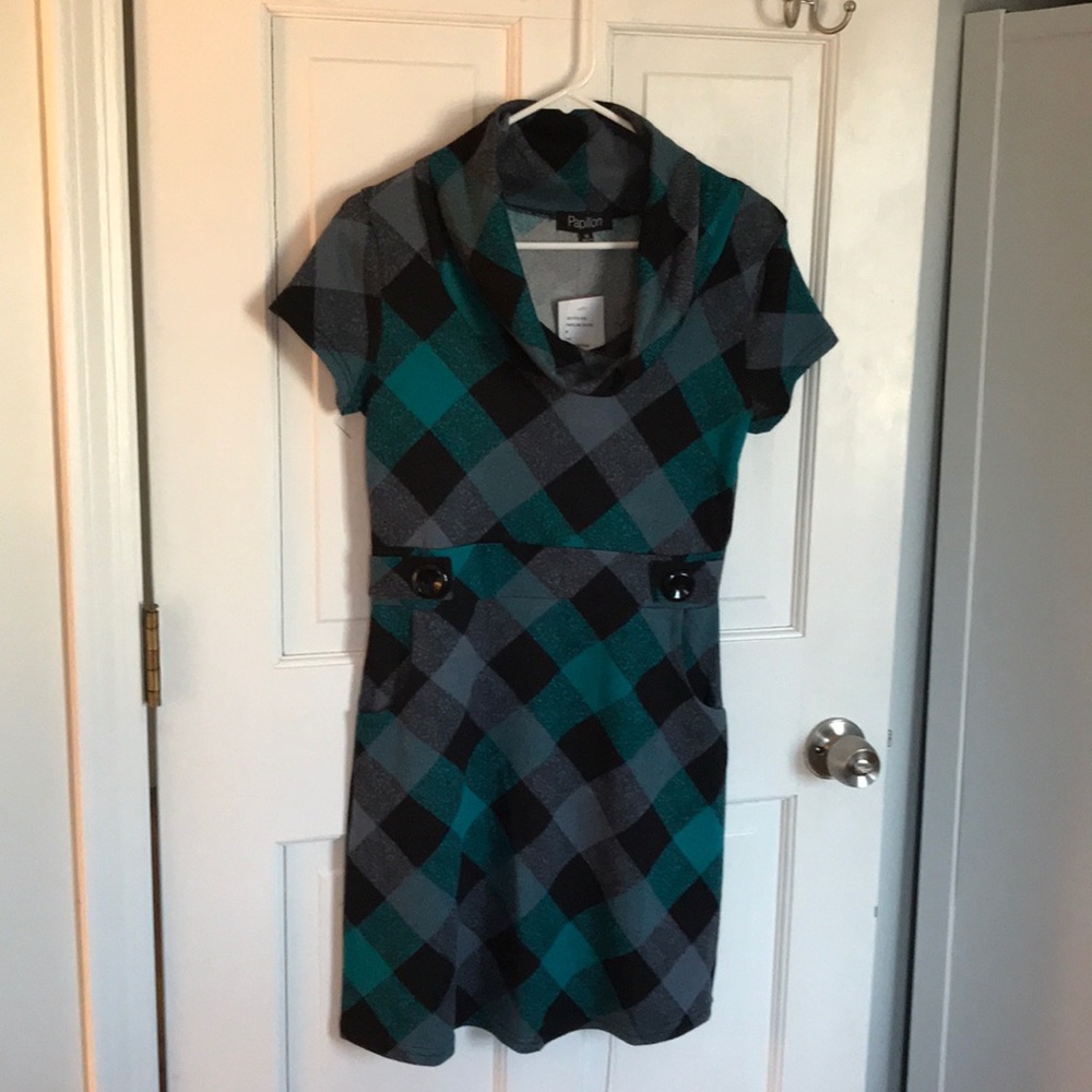 NWT Checkered Scoop Neck Dress